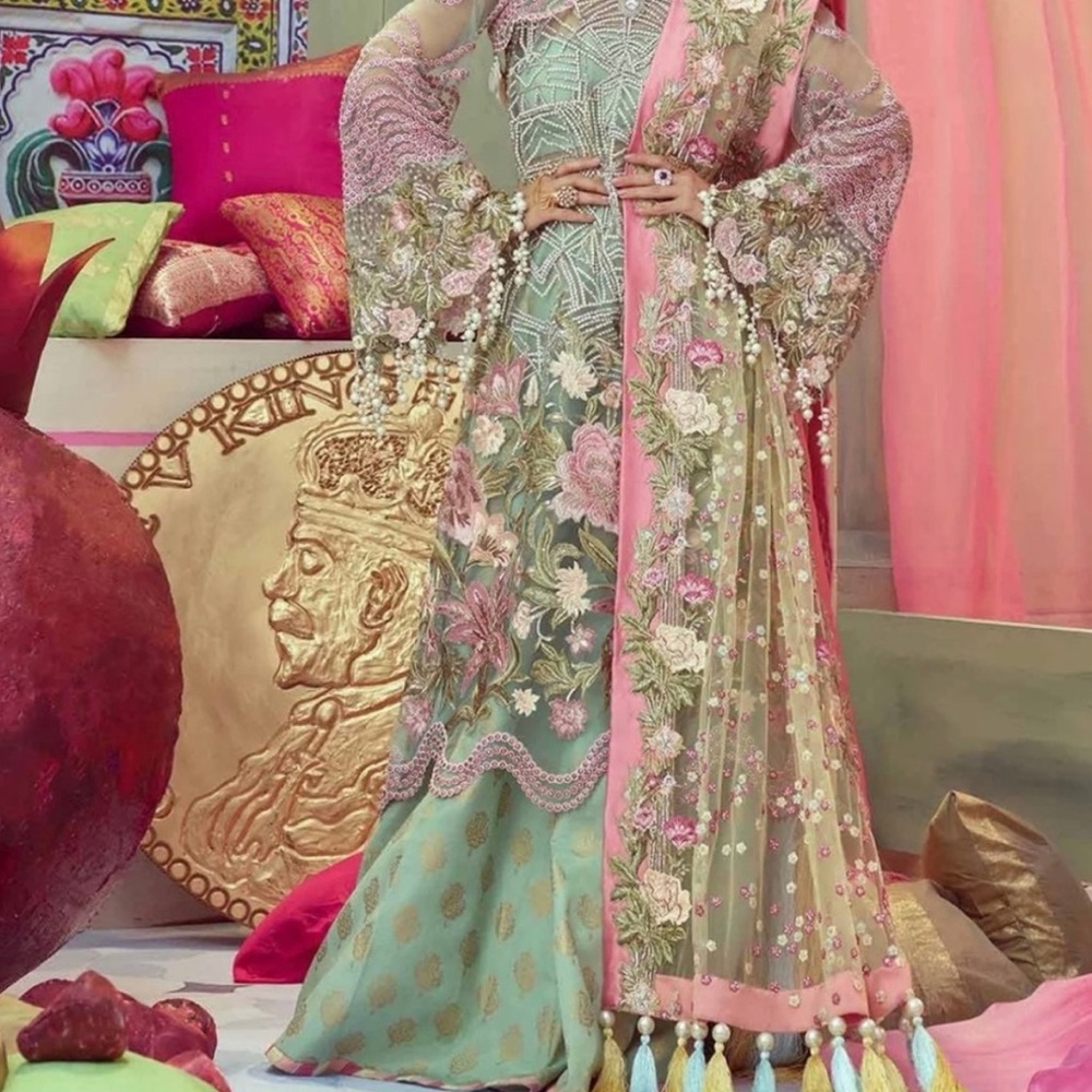 Republic womenswear Pakistani dress suit